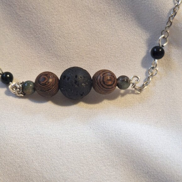 Artisan Handmade Agate Wood Lava Stone Diffuser Bead Necklace - Picture 2 of 7
